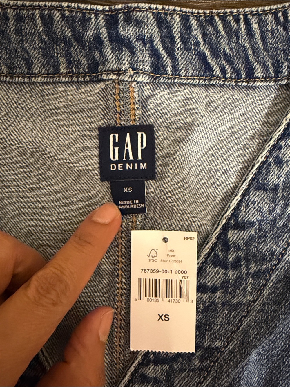 GAP Blue Denim Button-Front V-Neck Mini Dress Flutter Sleeves Flattering - Picture 6 of 7
